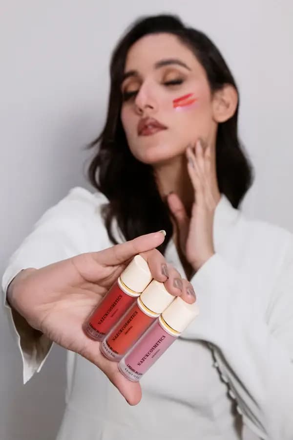 Liquid Blush Bombshell